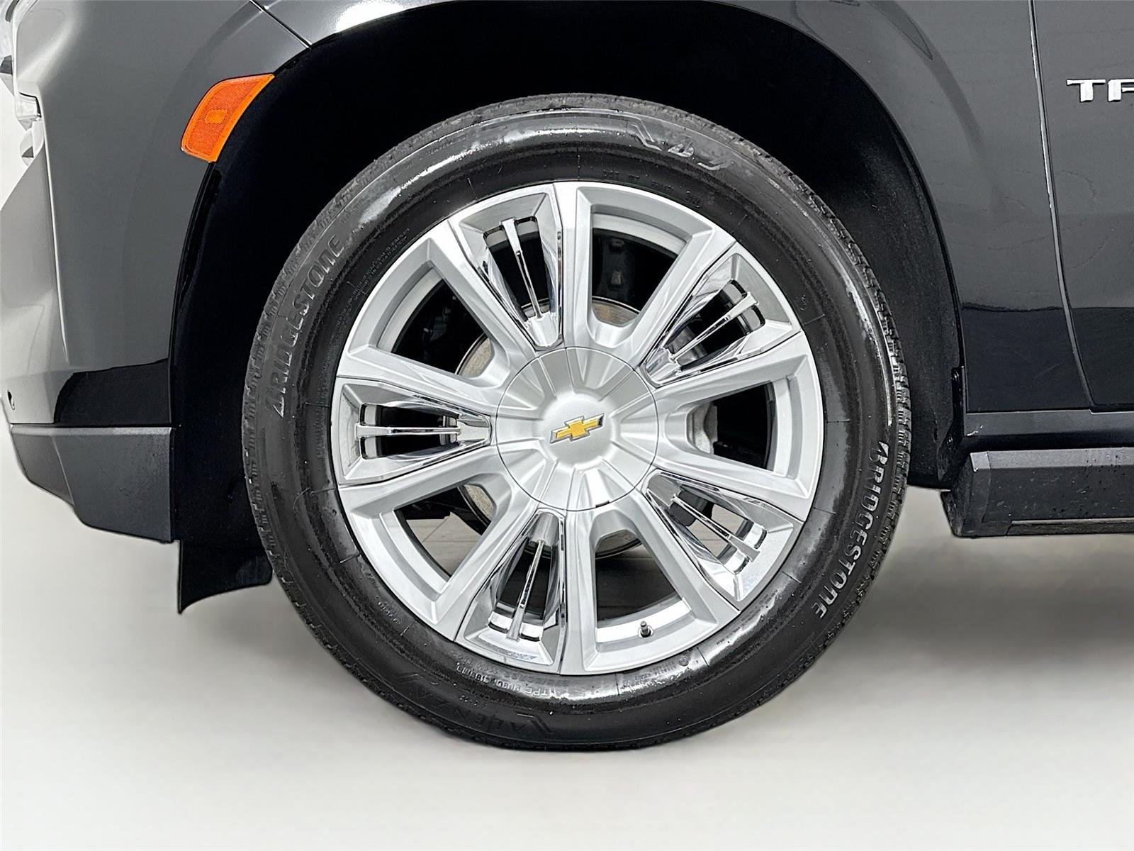 Used 2024 Black Chevrolet High Country image 47