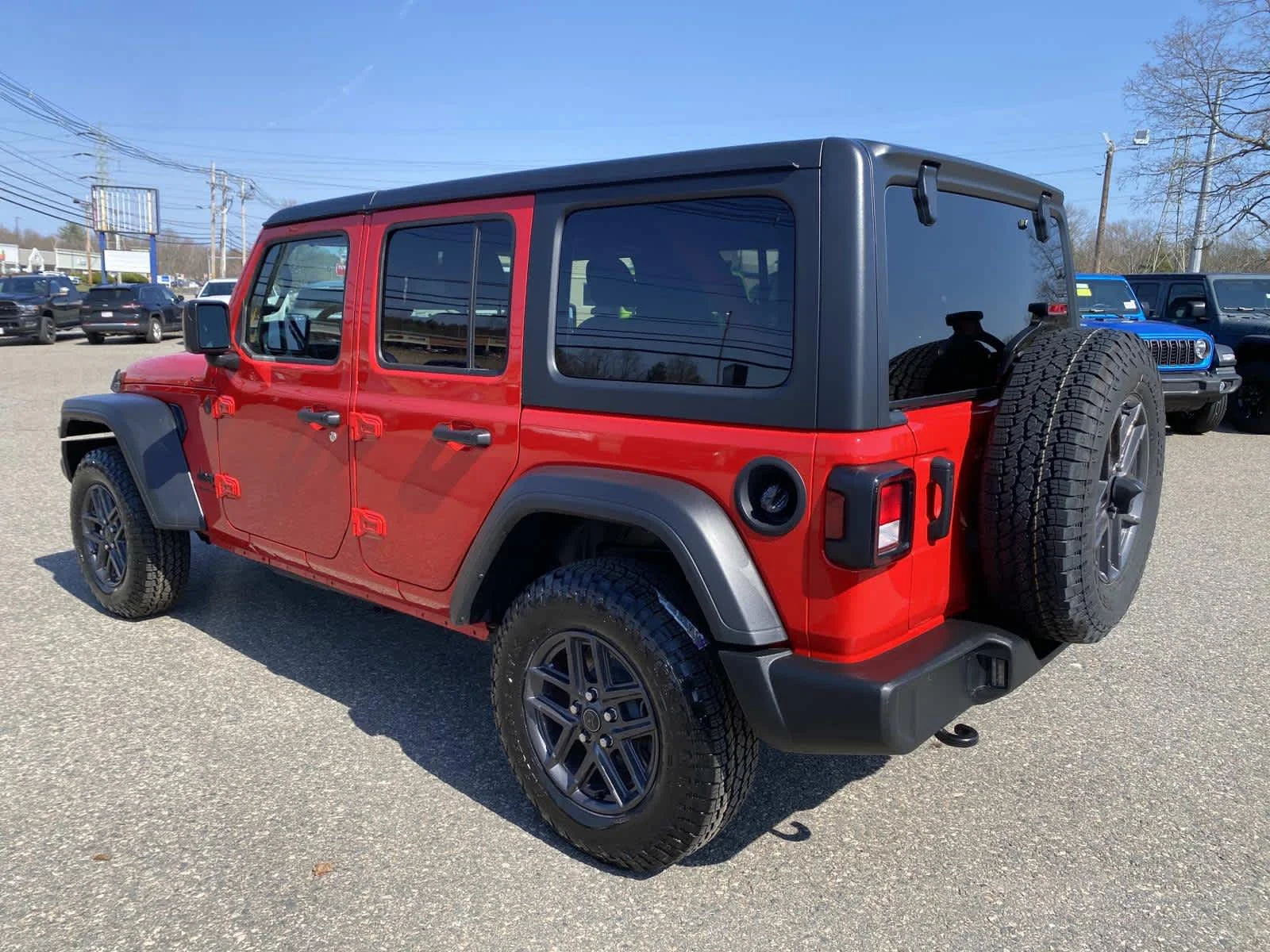 Used 2025 Firecracker Red Clearcoat Jeep Sport S image 6
