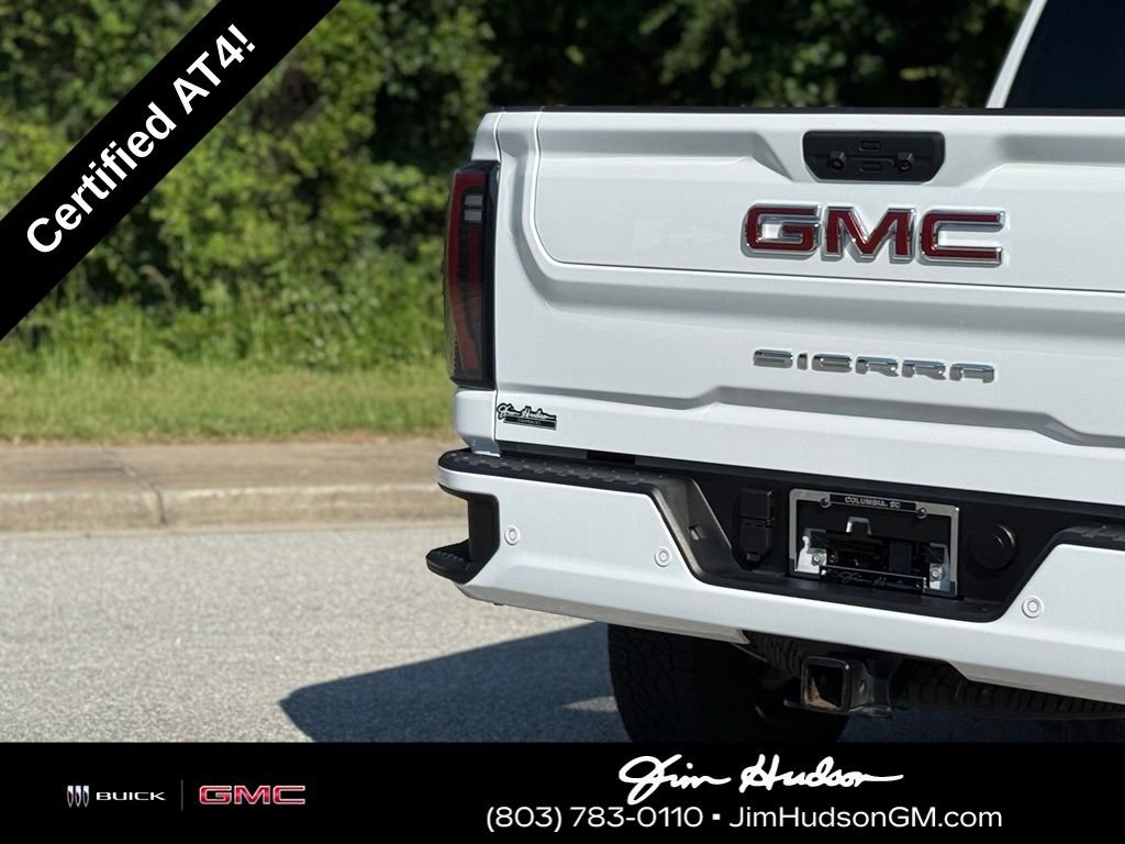Used 2025 White GMC AT4 image 17
