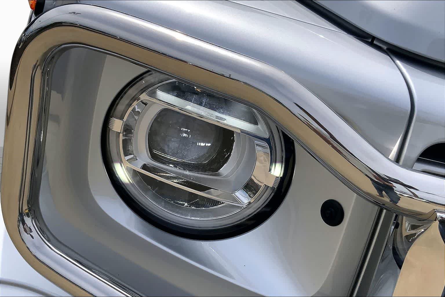 Used 2019 Iridium Silver Metallic Mercedes-Benz G 550 image 26