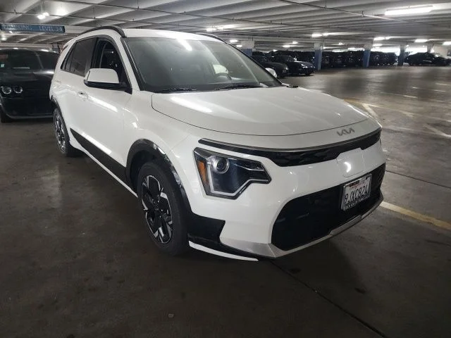 2023 Kia Niro Wind EV's photo
