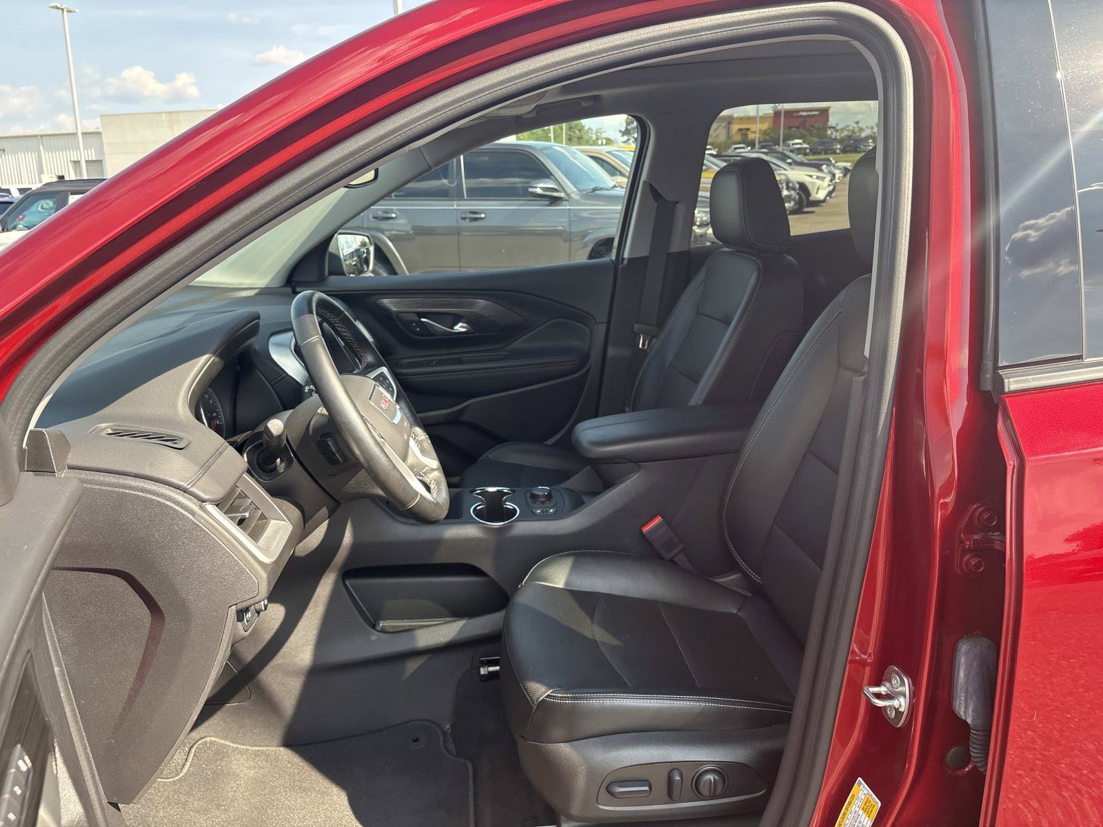 Used 2024 Volcanic Red Tintcoat GMC SLT image 13