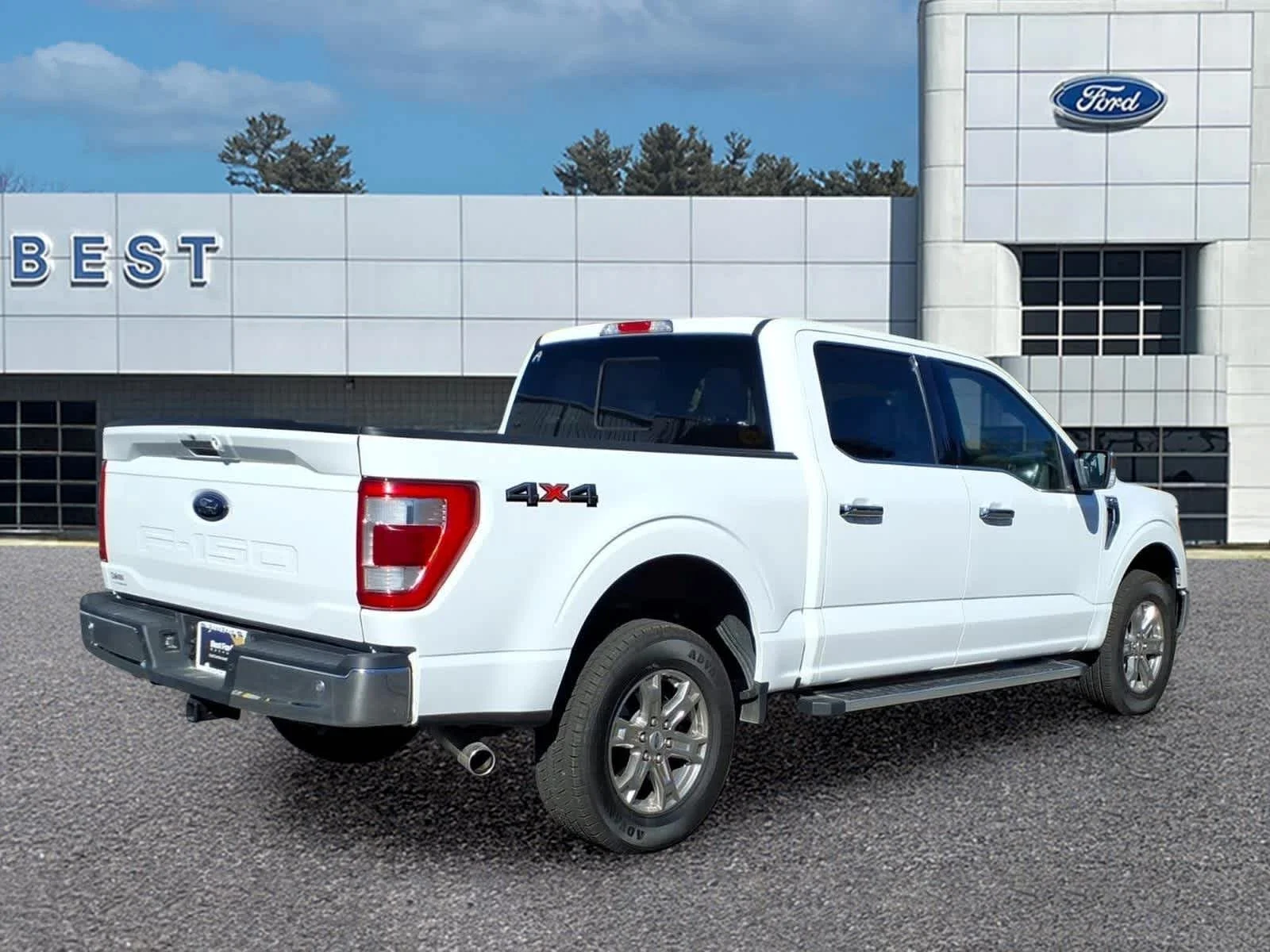 Used 2023 Oxford White Ford LARIAT image 7