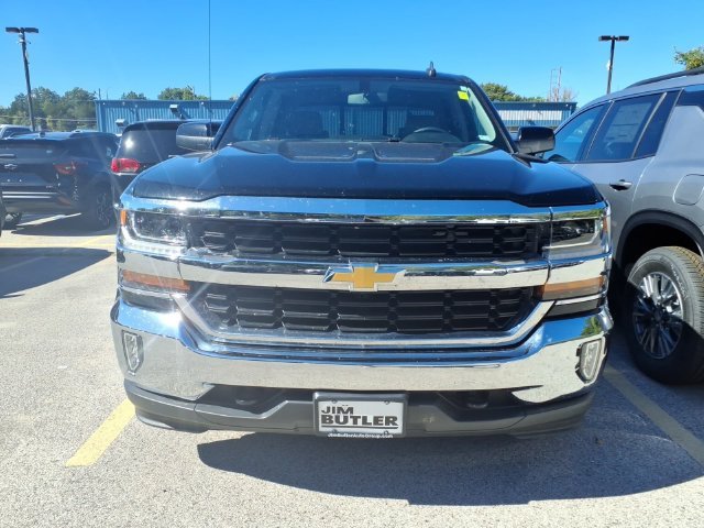 Used 2018 BLACK Chevrolet LT image 3