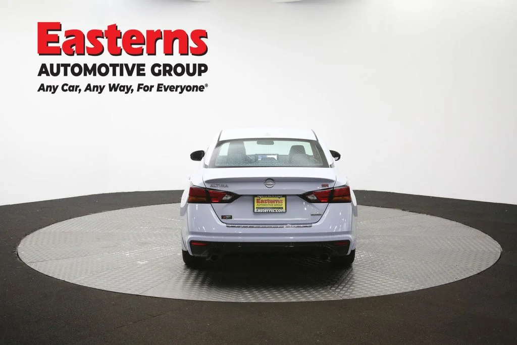 Used 2023 Gray Nissan 2.0 SR image 37