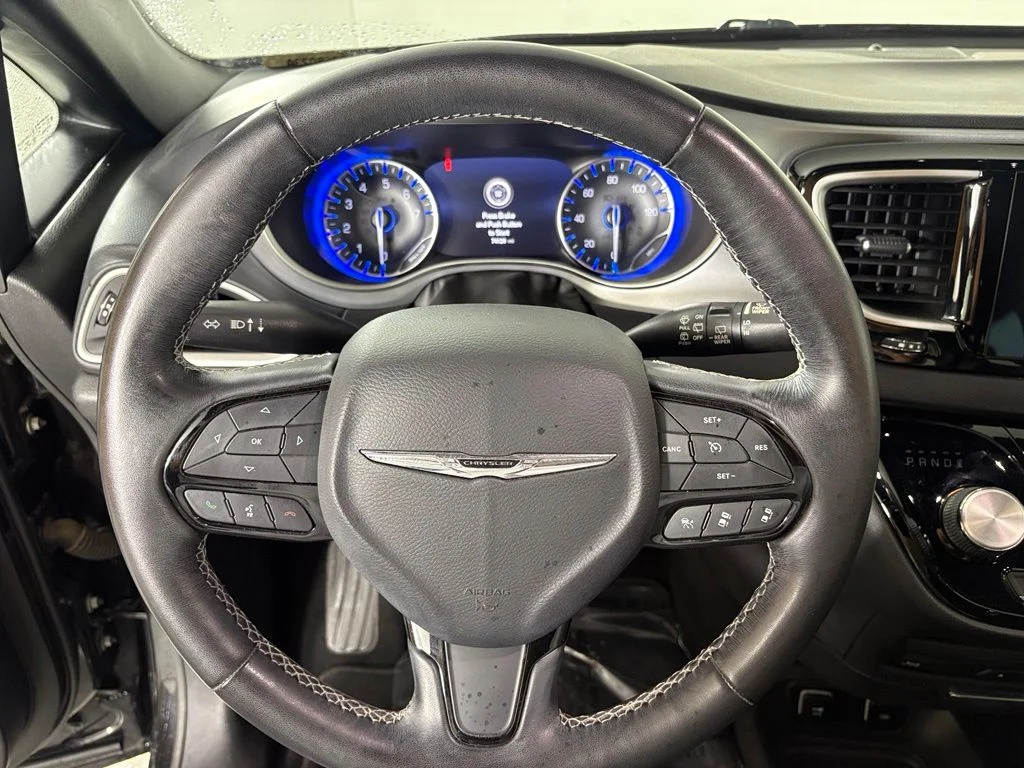 Used 2020 Black Chrysler Touring L Plus image 21