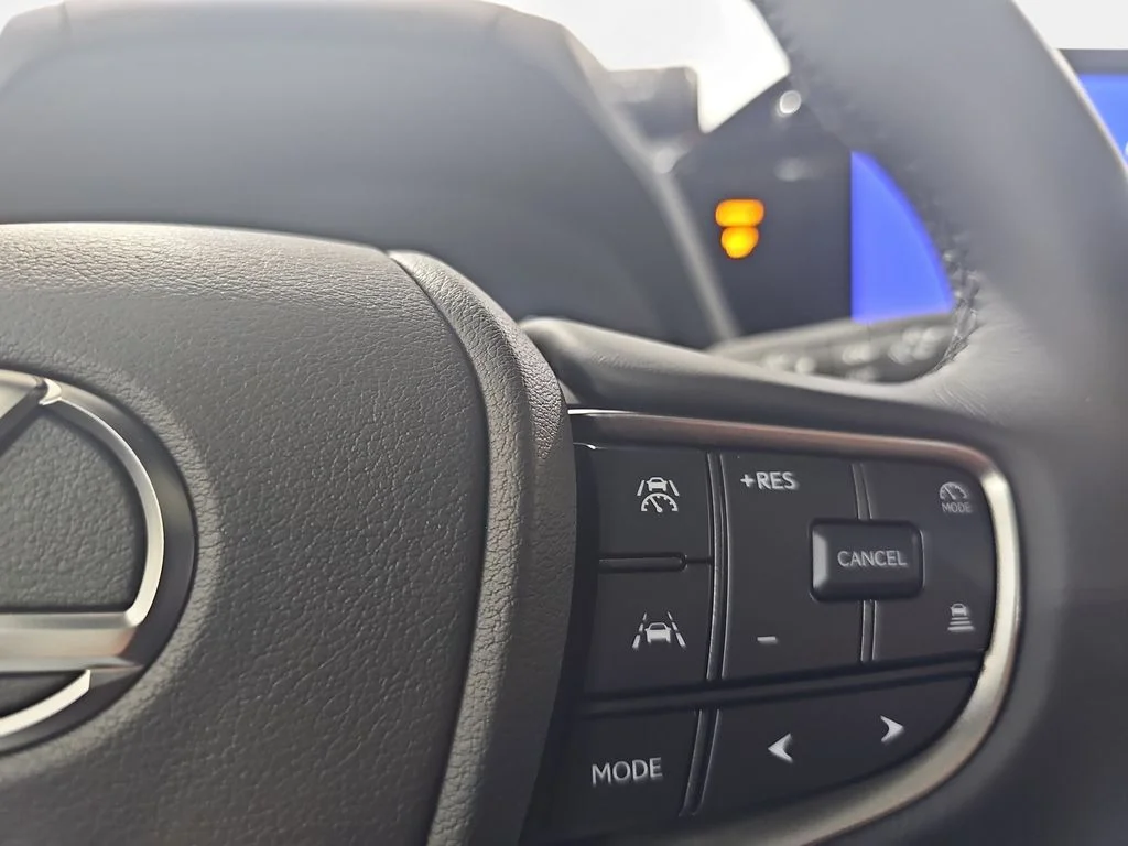 New 2026 Ultra White Lexus PREMIUM AWD image 17