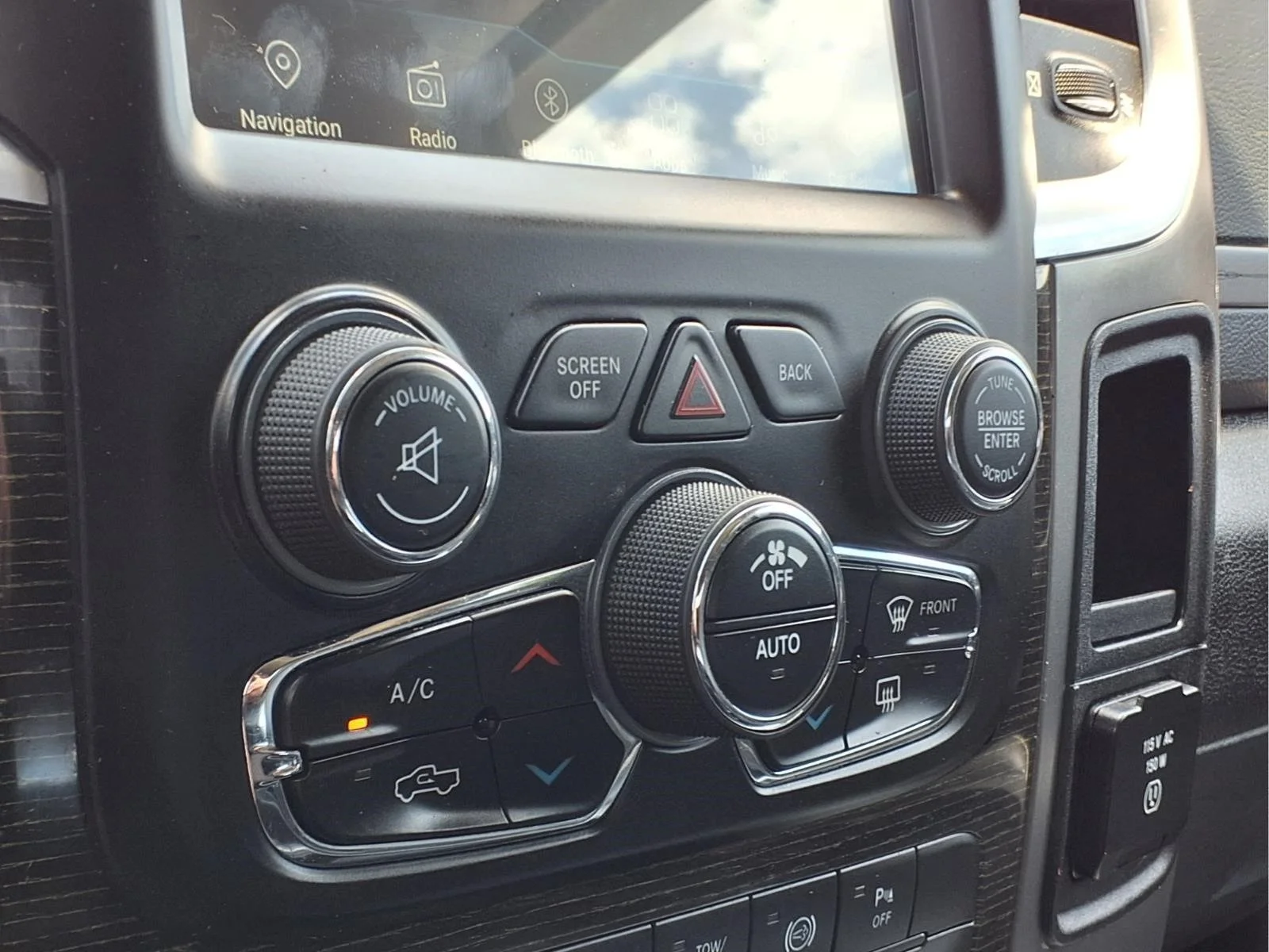 2014 RAM Ram 2500 Pickup Longhorn - Photo 24