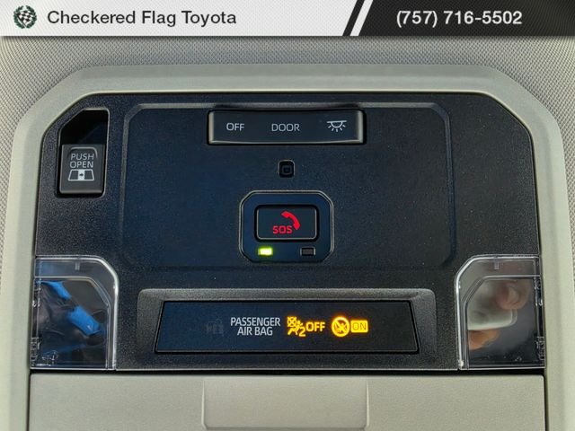Used 2022 White Toyota SR5 image 23
