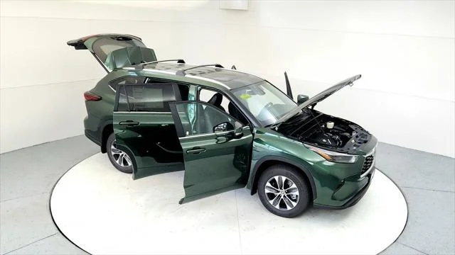 Certified Used 2024 CYPRESS Toyota  image 20