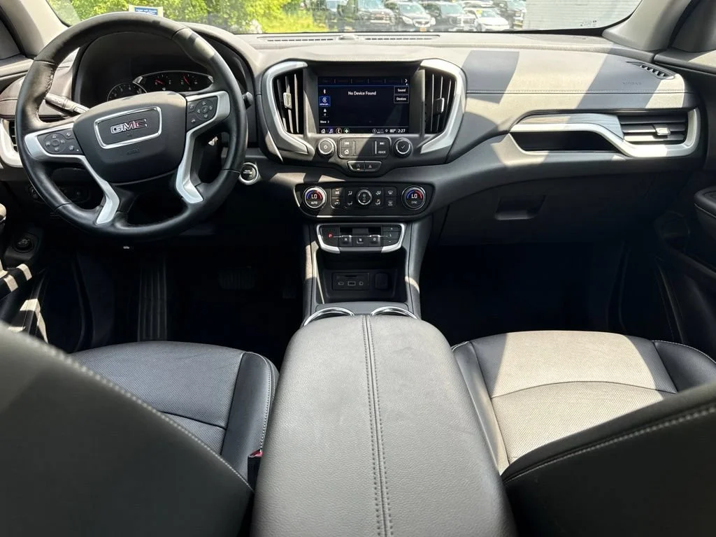 Used 2023 Sterling Metallic GMC SLT image 17