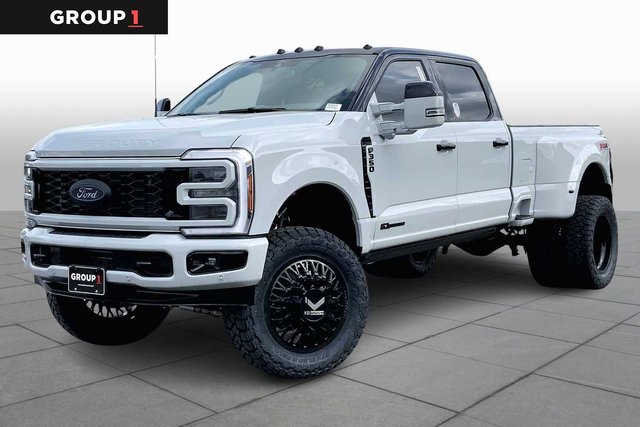 New 2026 Ford Super Duty F-350® Platinum®
