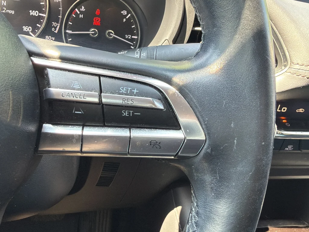 Used 2019 Red Mazda Preferred image 17