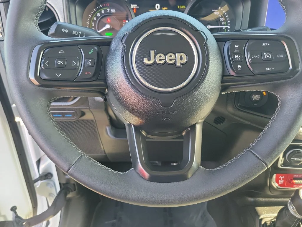 Certified Used 2025 White Jeep Willys 4xe image 23