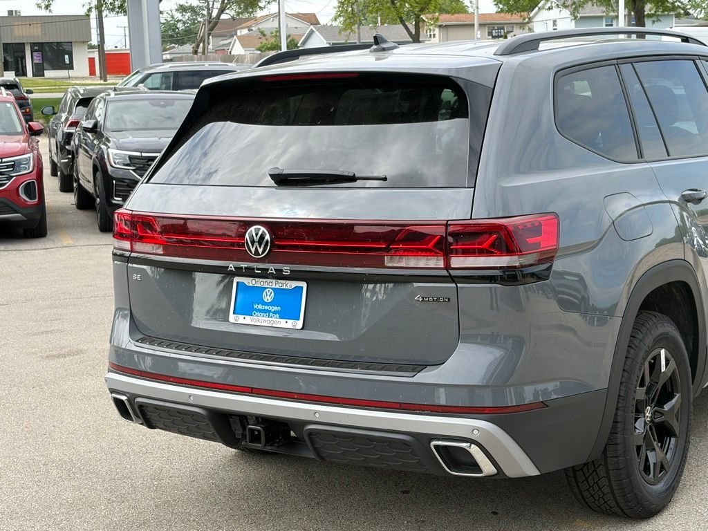 New 2026 Pure Gray Volkswagen 2.0T Peak Edition image 3
