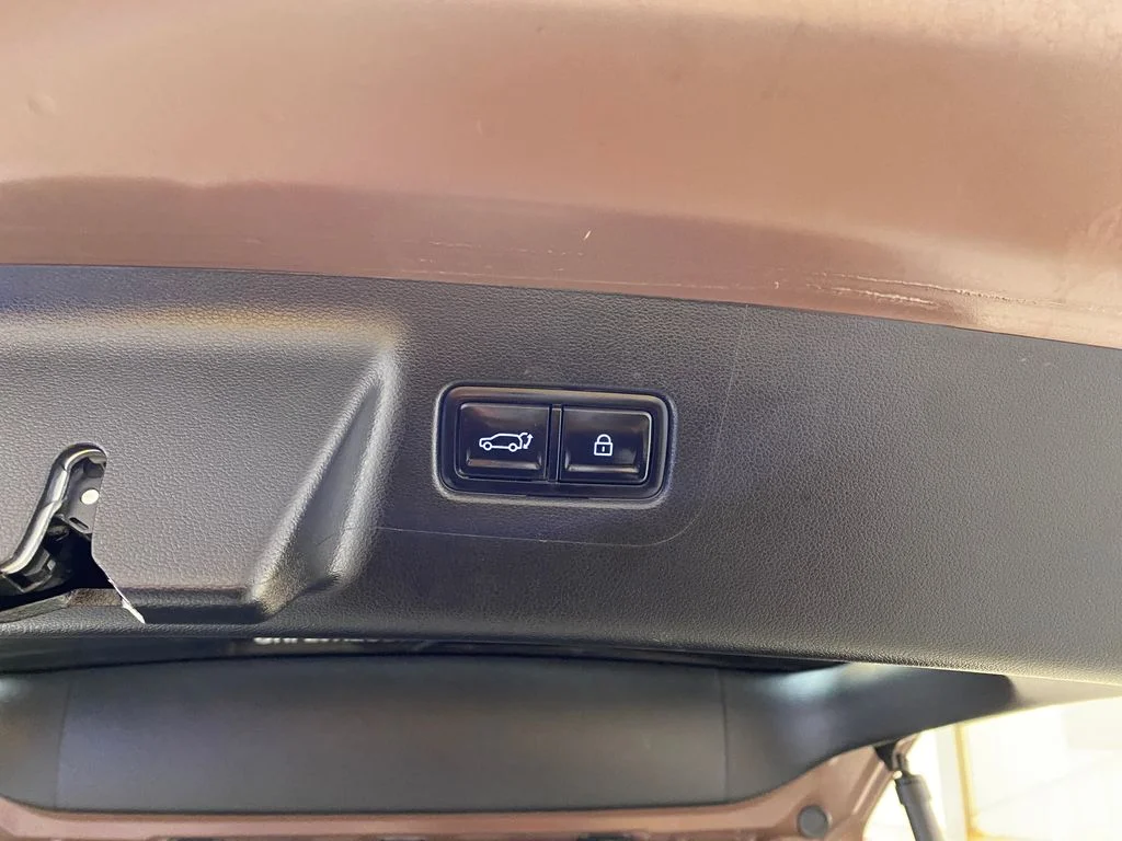 Used 2025 Brown Hyundai Calligraphy image 35
