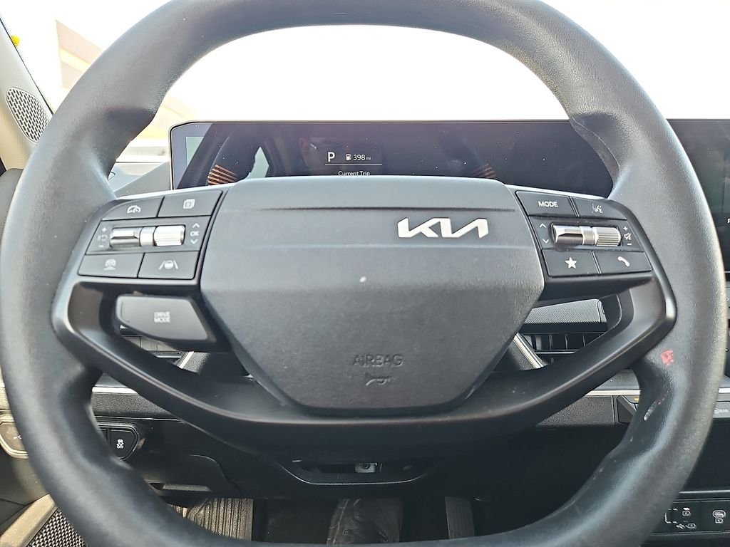 2025 Kia K4 LXS - Photo 20