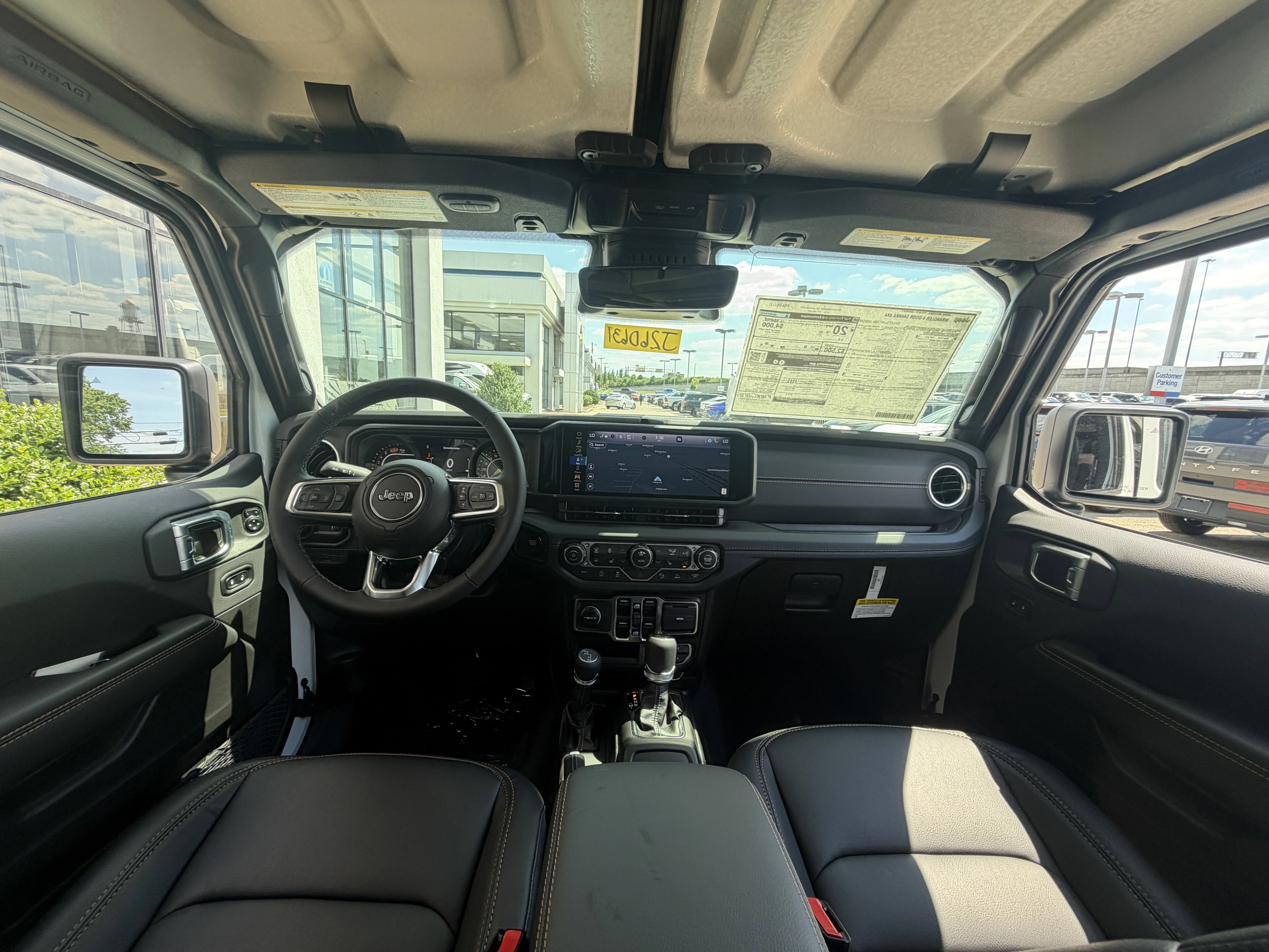 New 2026 Bright White Clear-Coat Exterior Paint Jeep Sahara image 27
