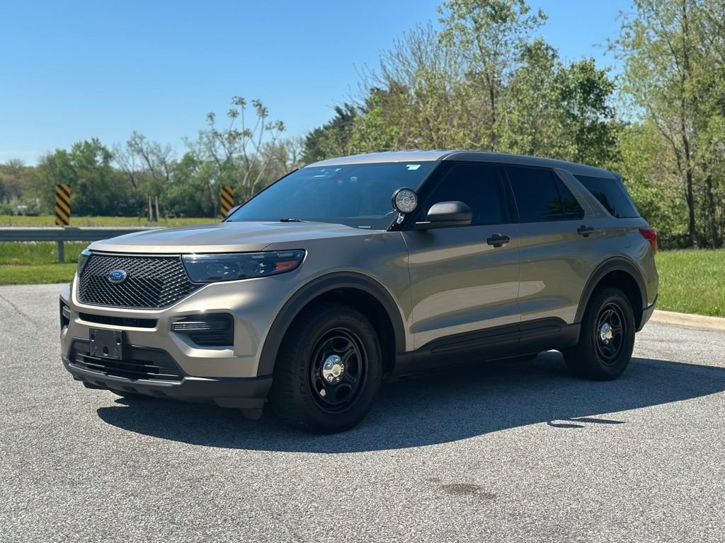 Used 2020 Beige Ford Base image 3
