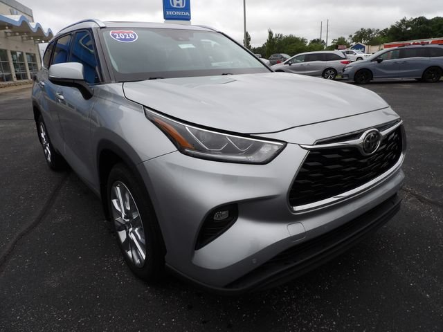 Used 2020 Celestial Silver Metallic Toyota Limited image 1