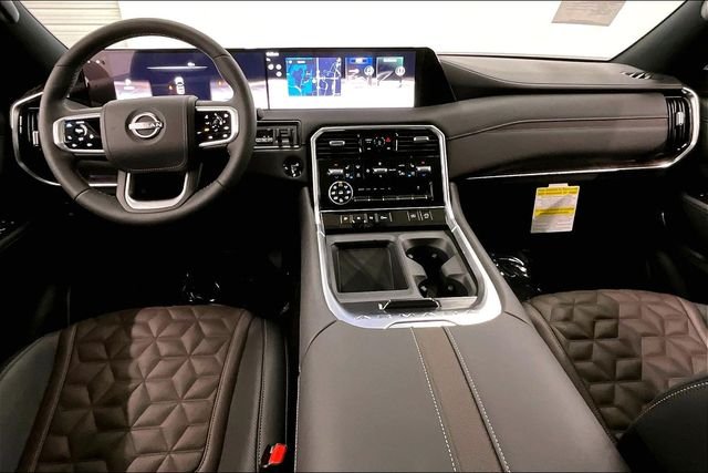 New 2026 Everest White Pearl Tricoat Nissan Platinum Reserve image 6