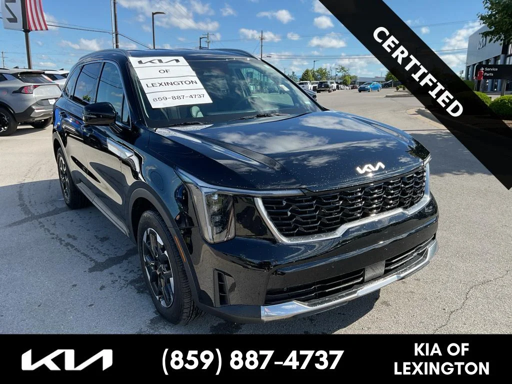 2025 Kia Sorento S AT's photo