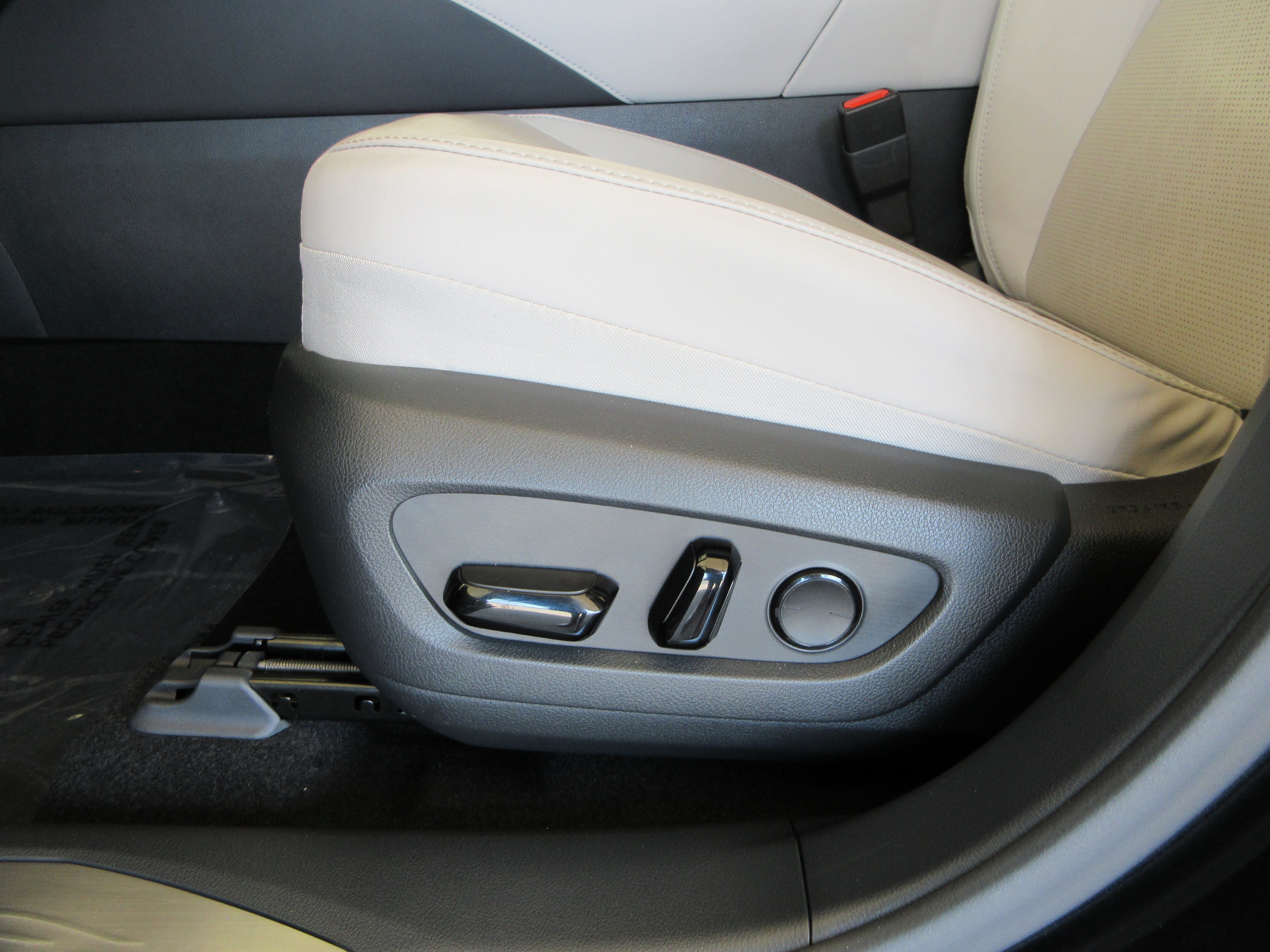 Used 2023 Caviar Lexus 350 Premium Plus image 31