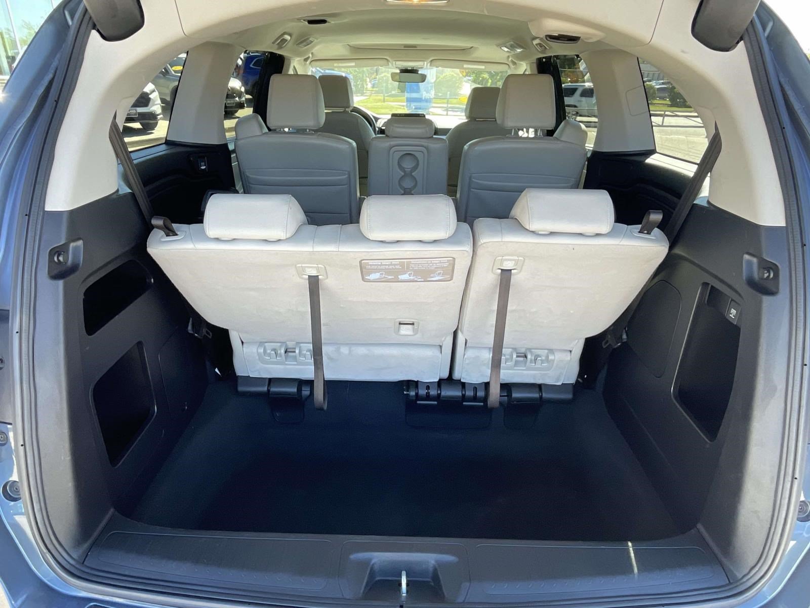 Certified Used 2025 Black Honda EX-L image 8