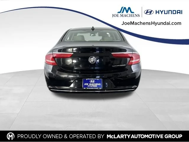 Used 2019 Black Buick Essence image 8