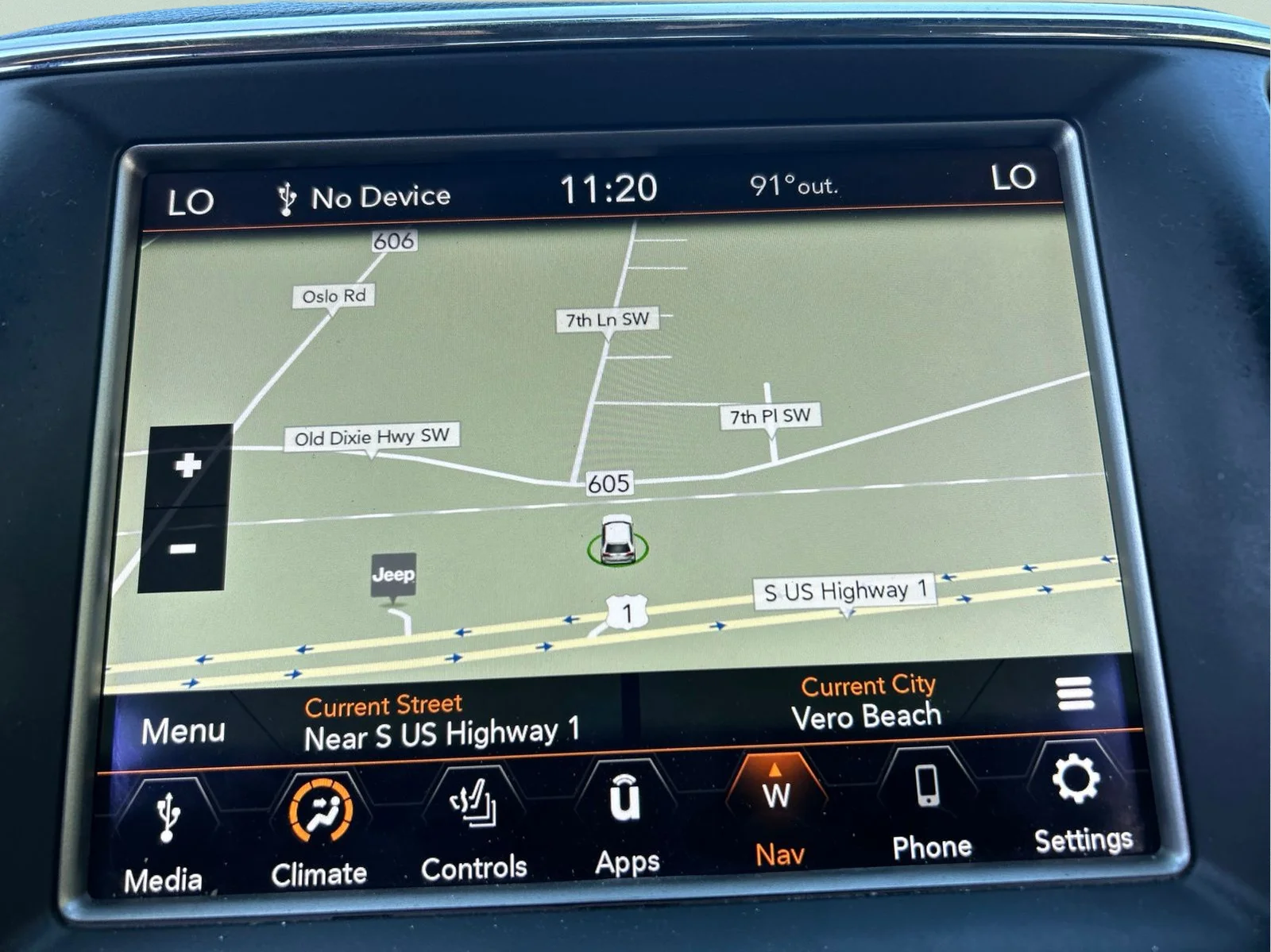 Used 2018 Diamond Black Jeep Altitude image 17