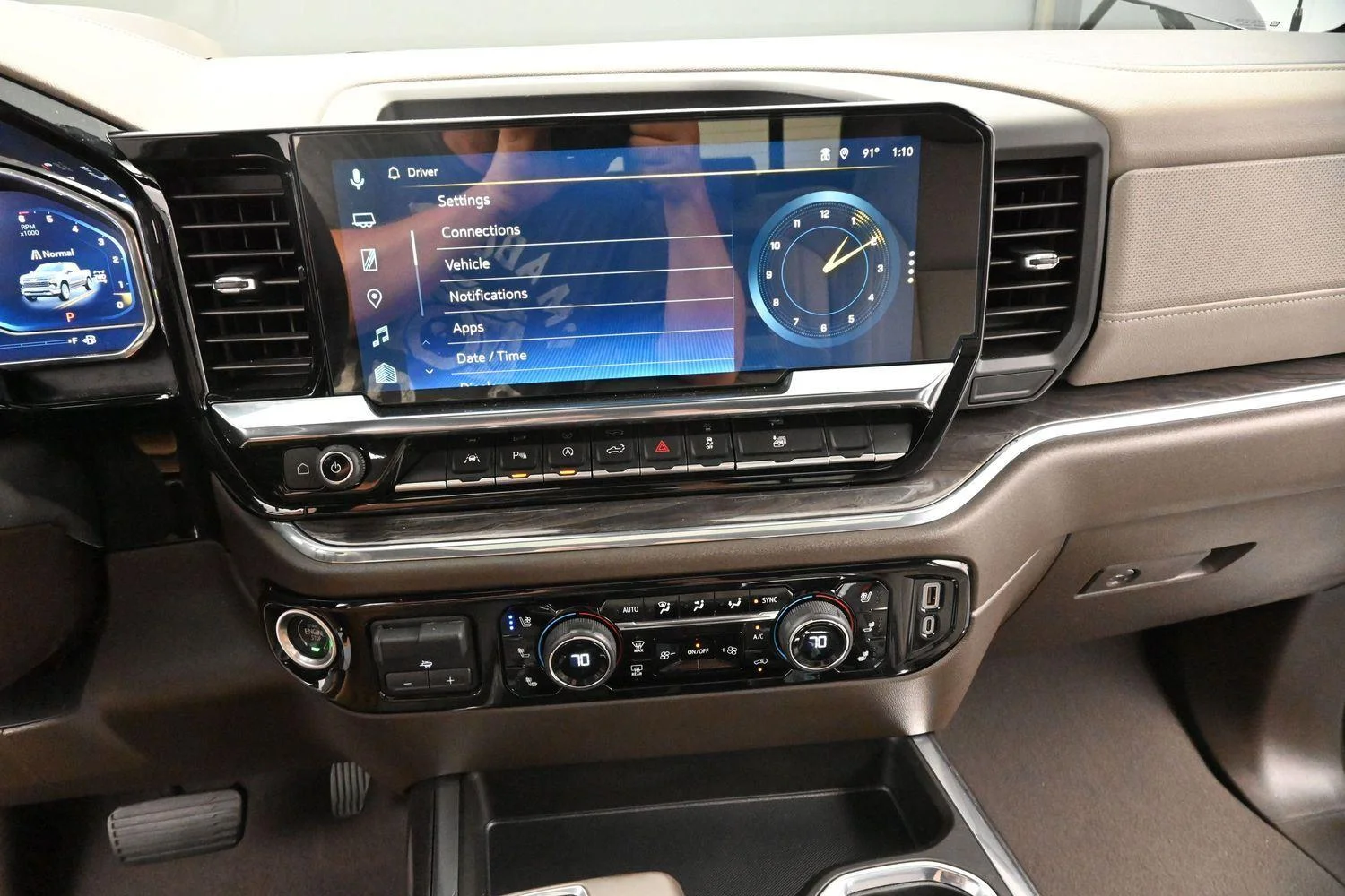 Used 2024 Dark Ash Metallic Chevrolet LTZ image 20