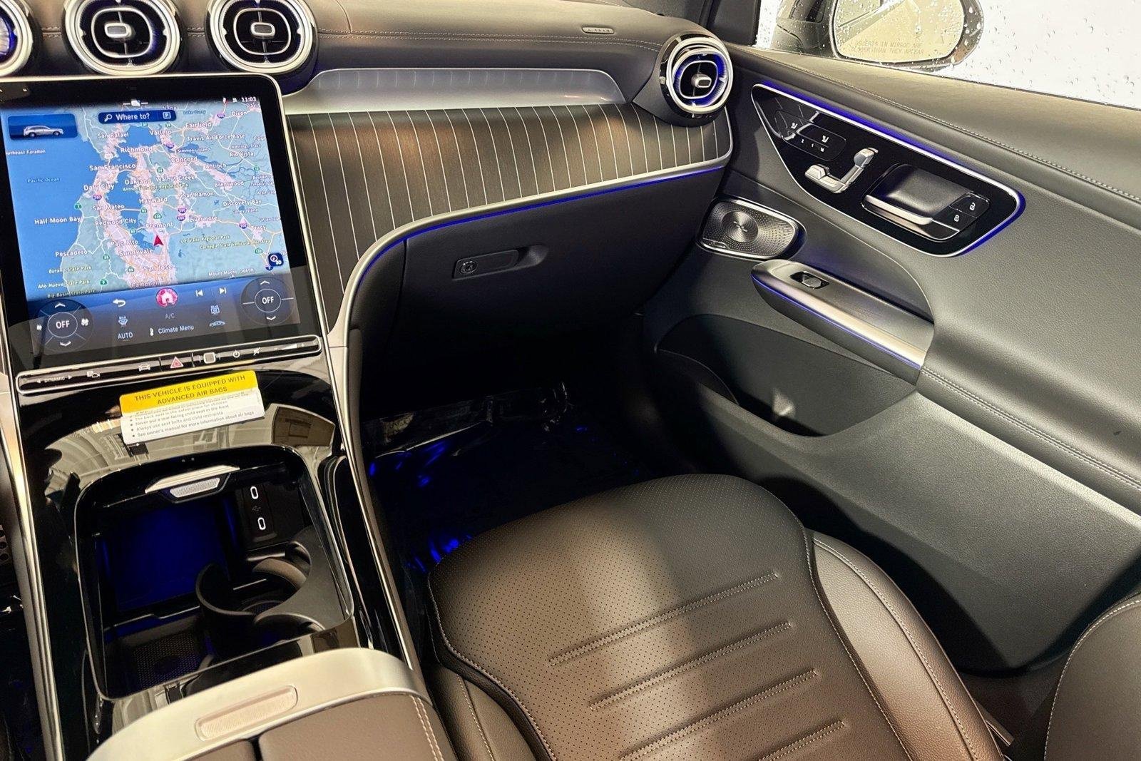 New 2026 Polar White Mercedes-Benz GLC 300 image 21