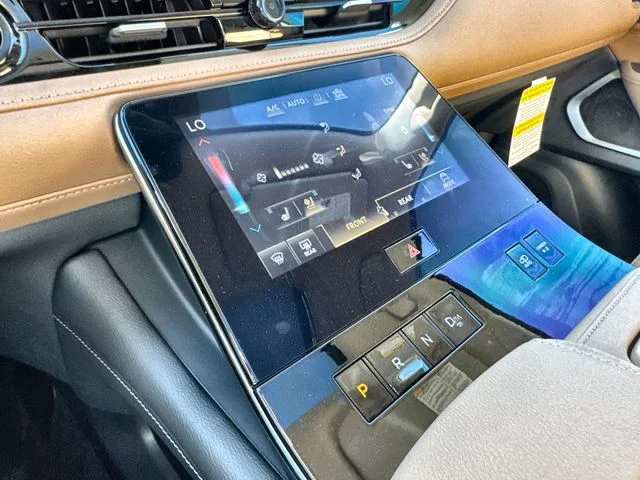 New 2026 Gray INFINITI LUXE image 18