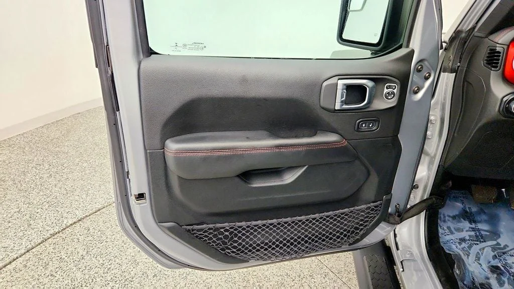 Used 2020 Billet Silver Metallic Clearcoat Jeep Rubicon 4x4 image 10