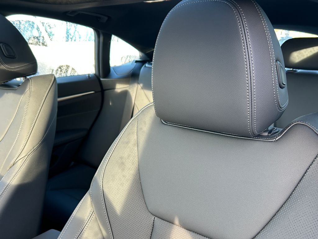 New 2026 Black Sapphire Metallic BMW M440i image 14