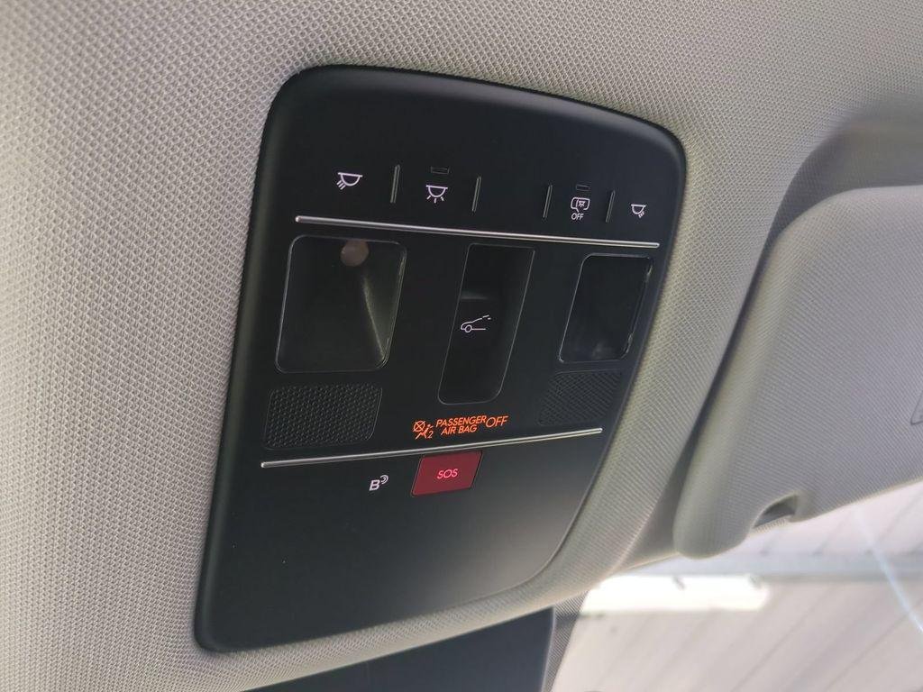 New 2026 White Hyundai Blue SEL Premium 7P image 26