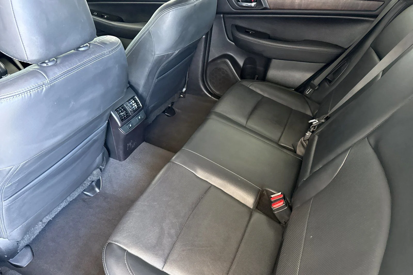 Used 2016 Gray Subaru 2.5i image 4