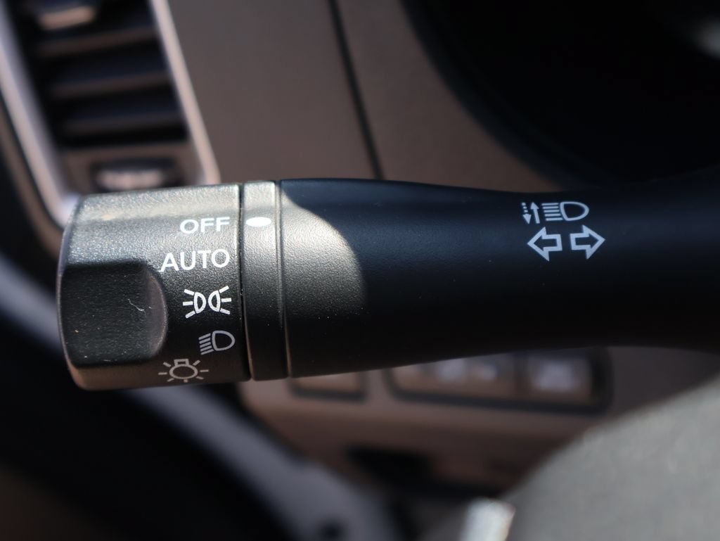 2022 Nissan Frontier SV - Photo 38