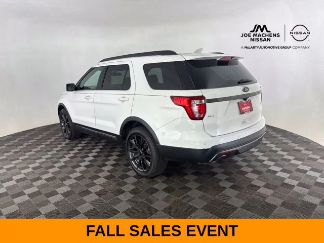 Used 2017 White Ford XLT image 8