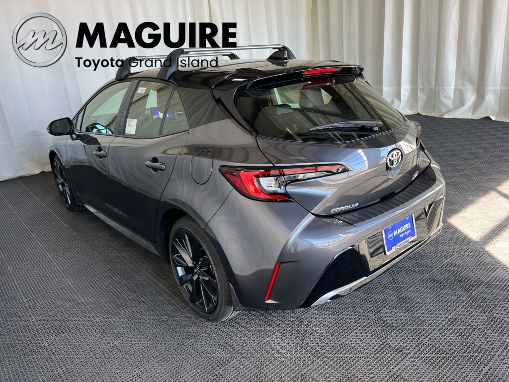 New 2026 Magnetic Gray Metallic with Midnight Black Metallic roof Toyota XSE image 26