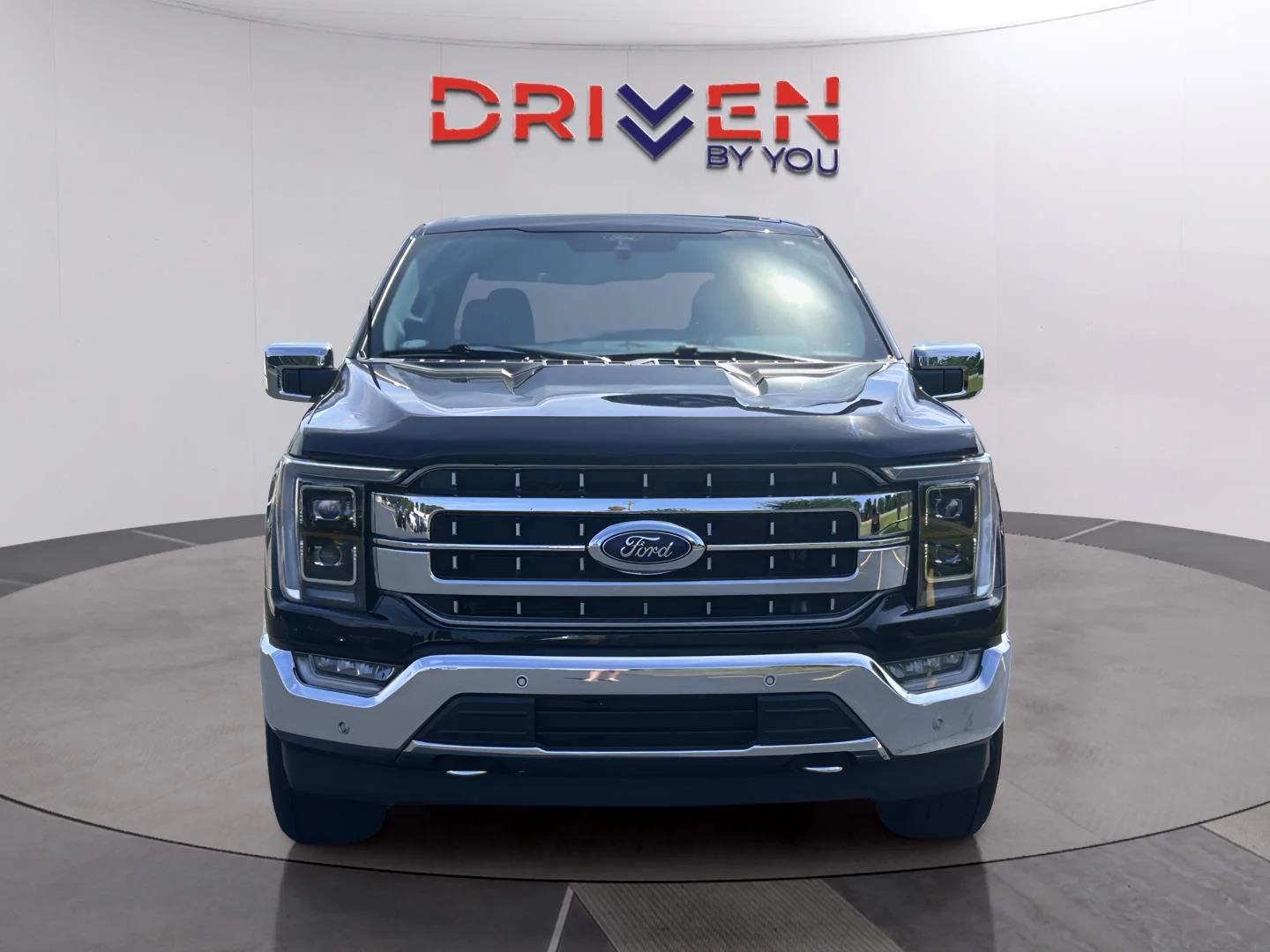 Used 2022 Agate Black/Stone Gray Ford LARIAT image 9