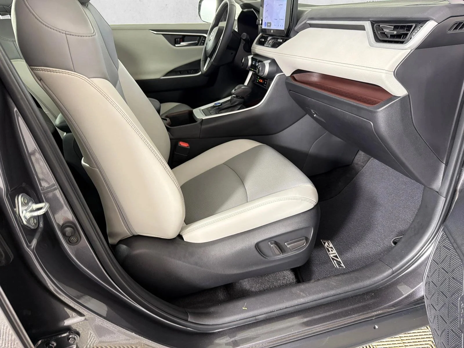 Used 2024 Red Toyota Hybrid Limited image 14