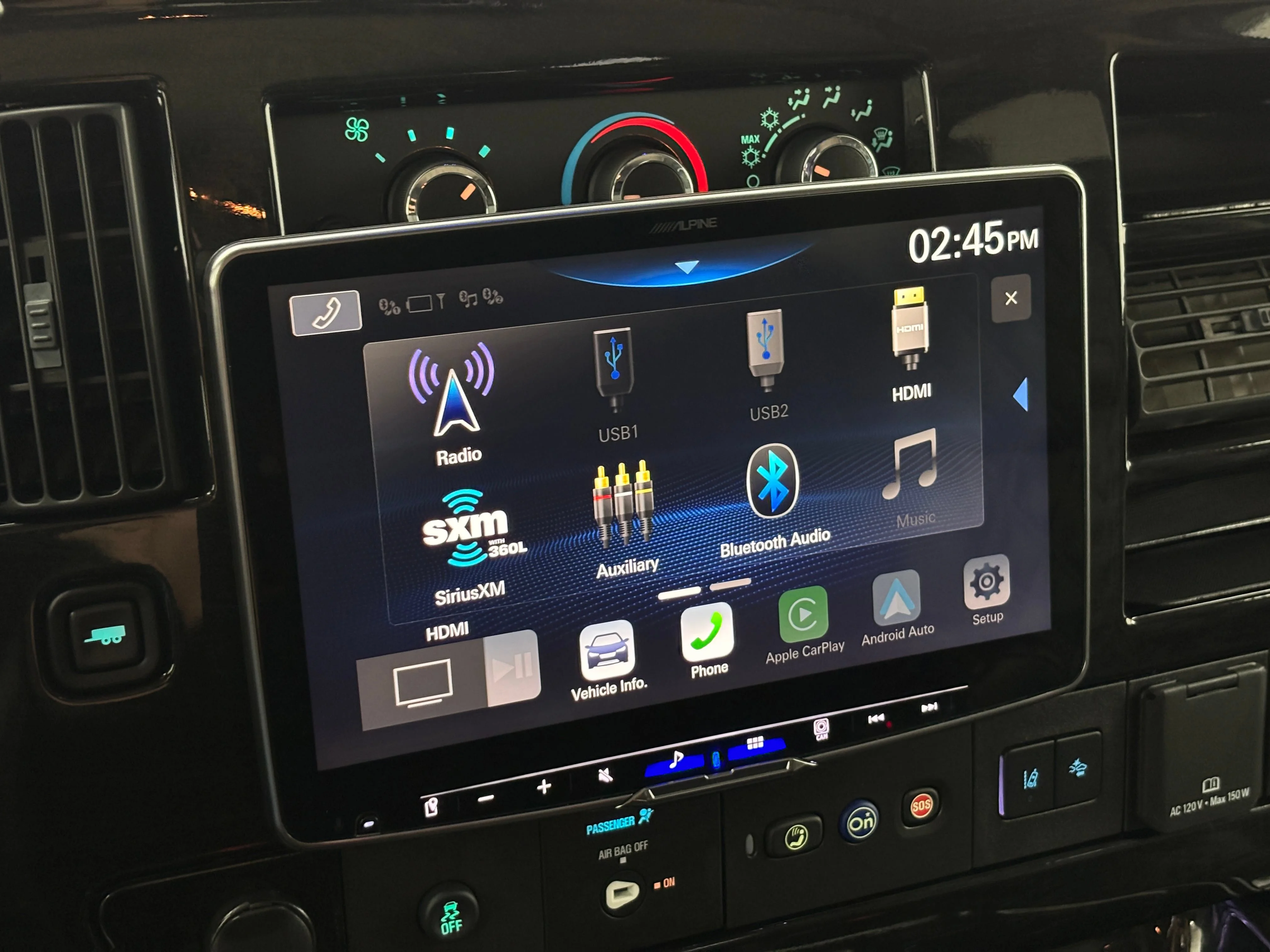 Used 2025 Onyx Black GMC Work Van image 33