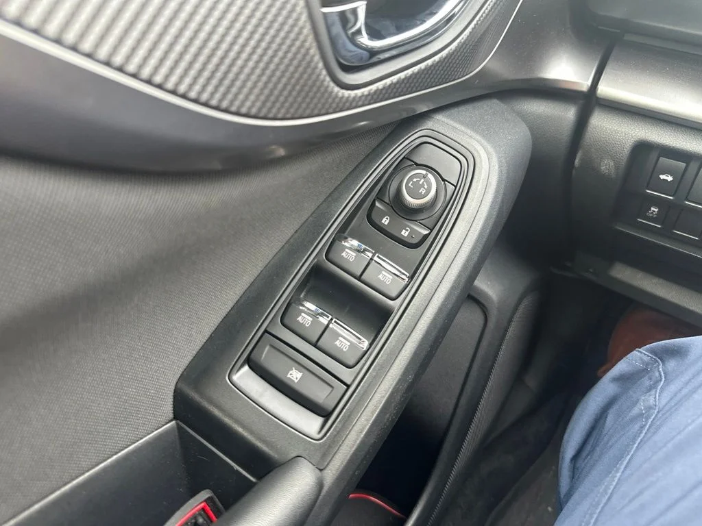 Used 2022 Blue Pearl Subaru Premium image 30