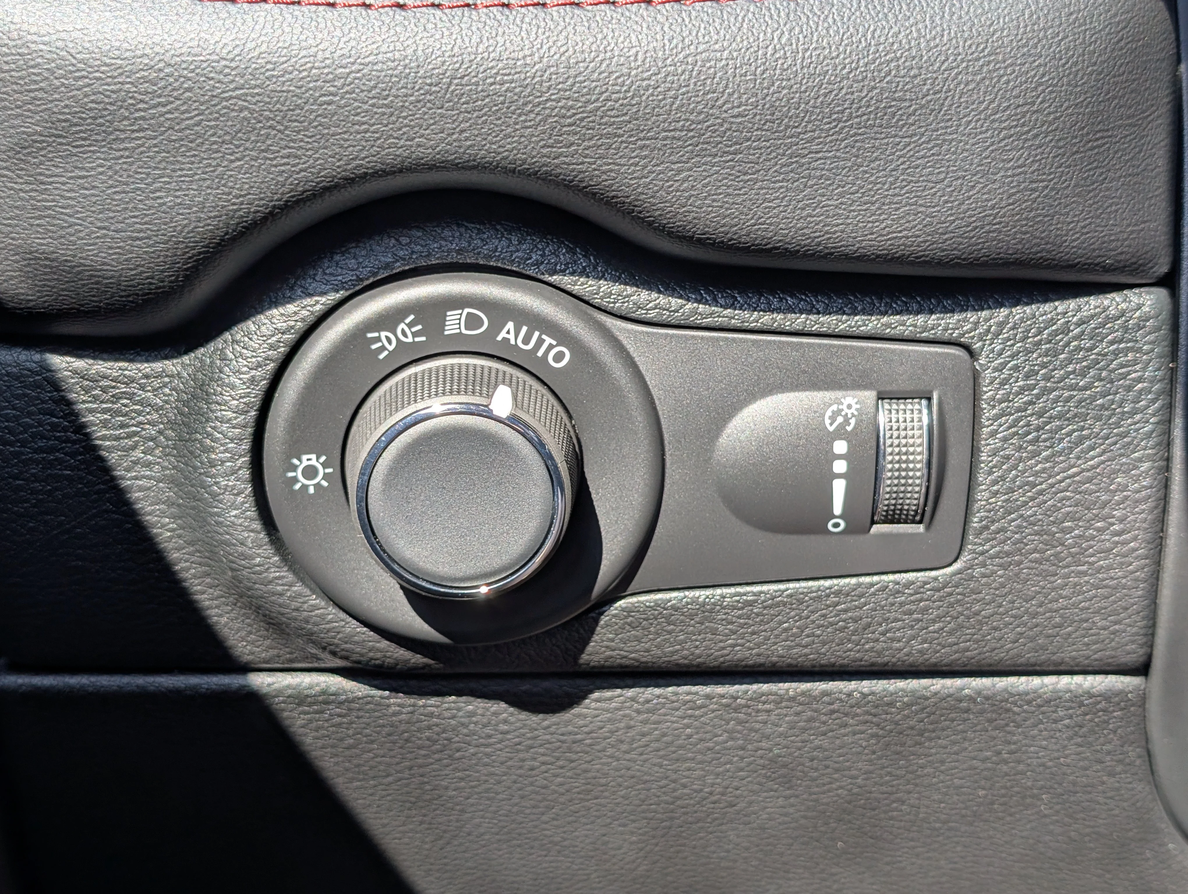 New 2026 White Knuckle Dodge GT image 26