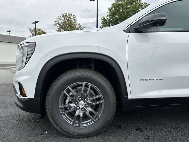 New 2026 Summit White GMC Elevation image 33