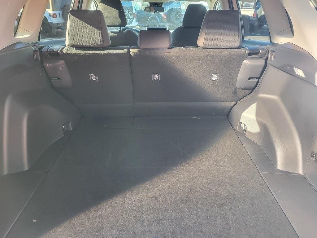 2025 TOYOTA RAV4 - Image 18