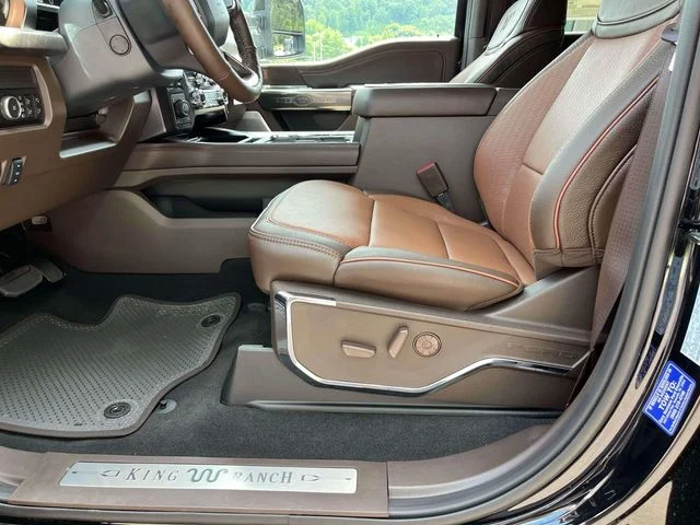 New 2026 Agate Black Metallic Ford F-350® King Ranch® image 23