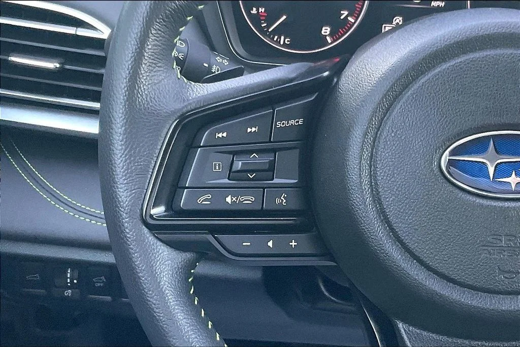 Used 2025 Silver Subaru Onyx Edition image 21