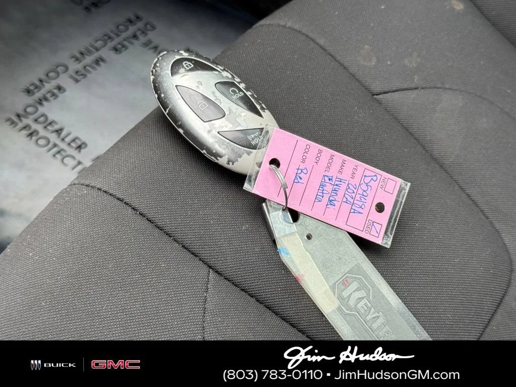 Used 2024 Red Hyundai SEL image 31